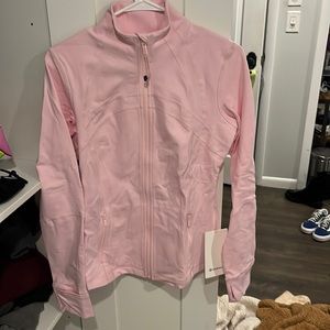 Brand new lululemon “BBL” jacket